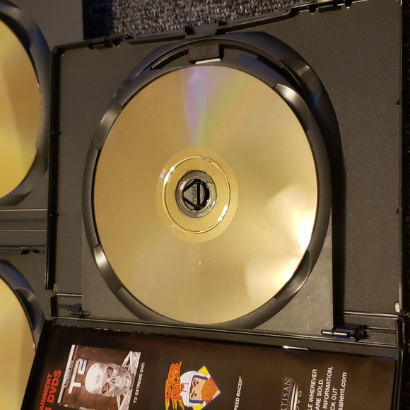 Multiple DVD's - Picture 5 of 12